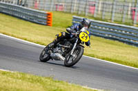 brands-hatch-photographs;brands-no-limits-trackday;cadwell-trackday-photographs;enduro-digital-images;event-digital-images;eventdigitalimages;no-limits-trackdays;peter-wileman-photography;racing-digital-images;trackday-digital-images;trackday-photos